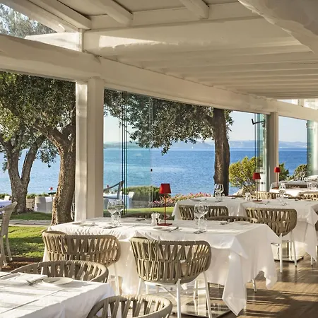 Hotell La Rocca & Baja Sardinia