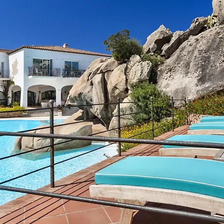 La Rocca & 5* Baja Sardinia