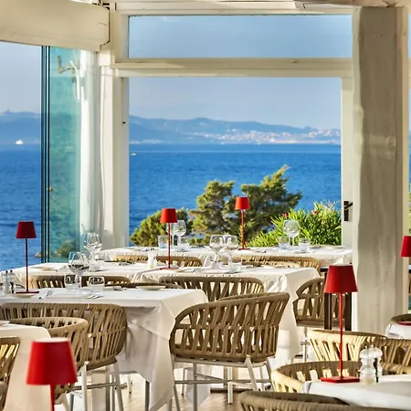 La Rocca & 5* Baja Sardinia