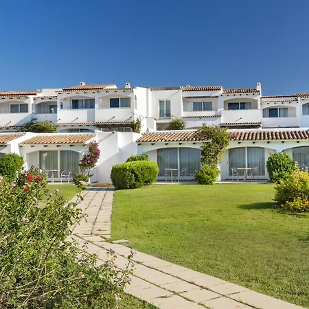 Hotell La Rocca & Baja Sardinia